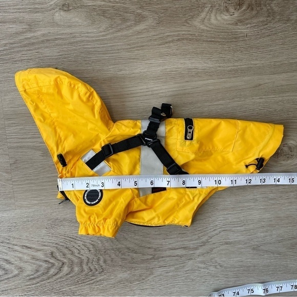 Puppia Life Yellow Wilderness Pet Coat/Raincoat, Size Medium - Picture 10 of 16